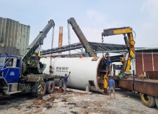 Xe cẩu bốc dỡ, di dời hàng hoá