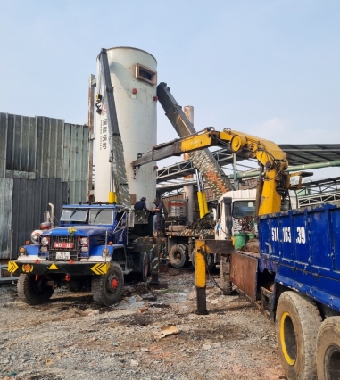 Cẩu hàng cây nước đá Cẩu hàng cây nước đá